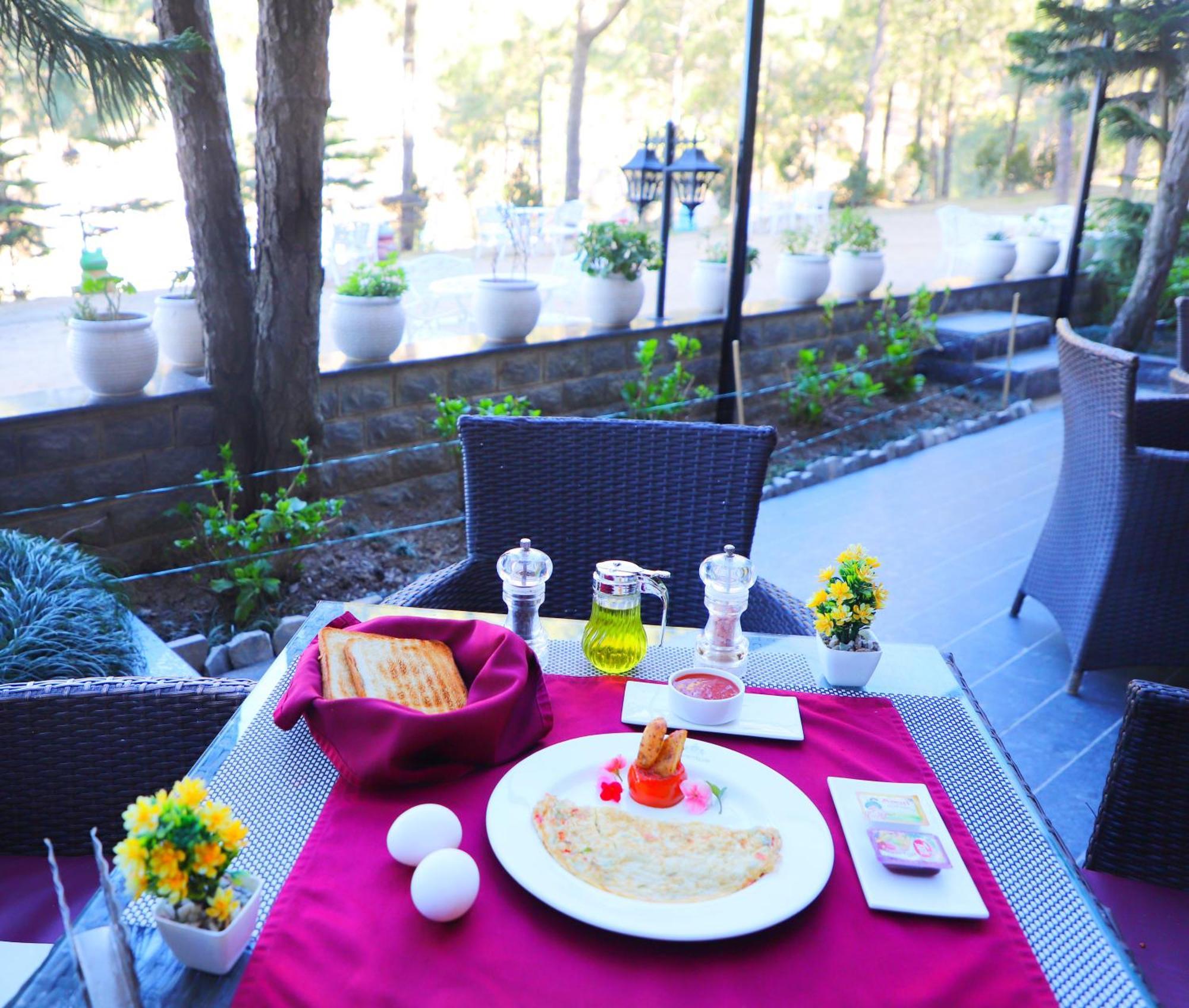 Hotel Deventure Shimla Hills à Kandāghāt Extérieur photo