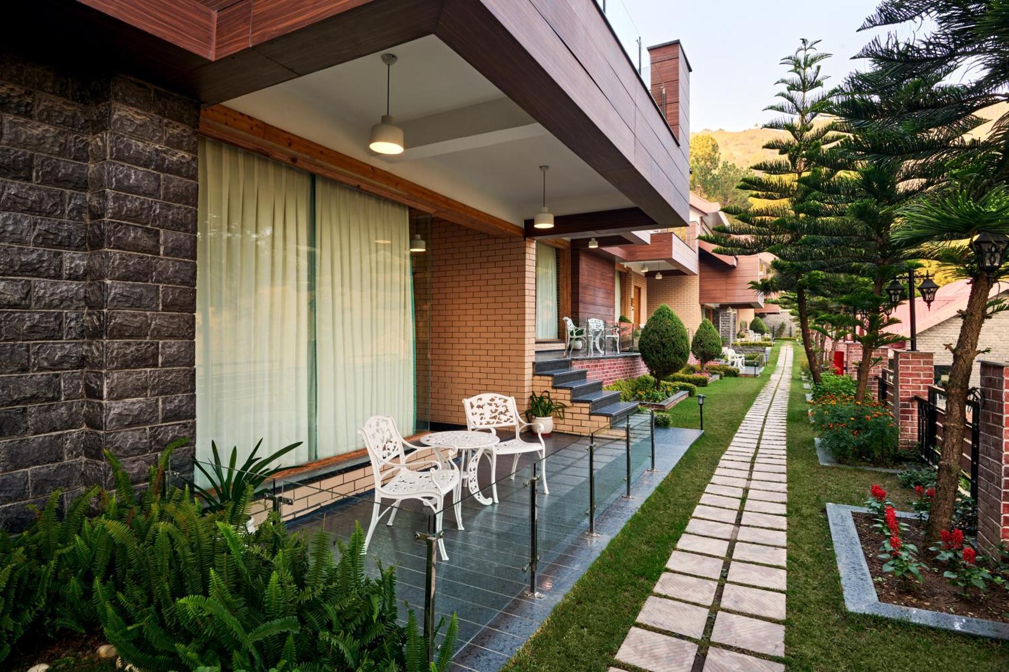 Hotel Deventure Shimla Hills à Kandāghāt Extérieur photo